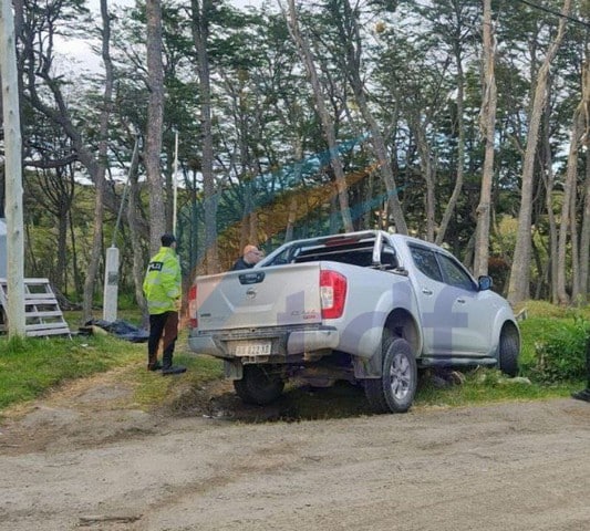 Conductor alcoholizado despistó al mando de una camioneta en el barrio Dos Banderas de Ushuaia