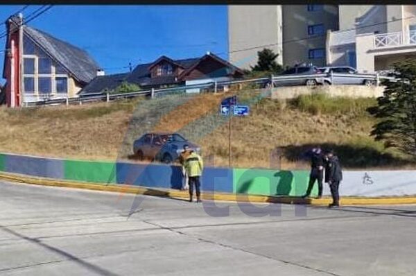 Conductor terminó en un lugar imposible con solo 0.30 de alcoholemia