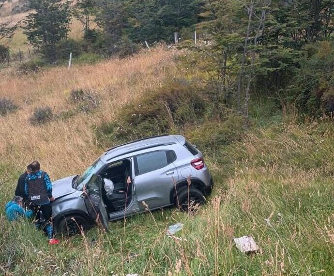 Despiste en la Ruta 3: una mujer y sus dos hijas fueron asistidas