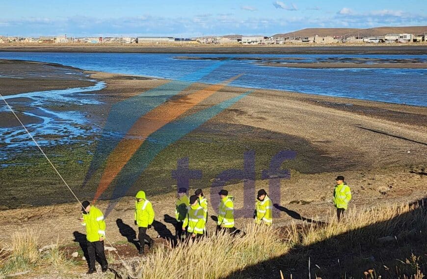 Policía realiza rastrillajes y relevamiento de cámaras ante el sugestivo pedido de paradero de una mujer