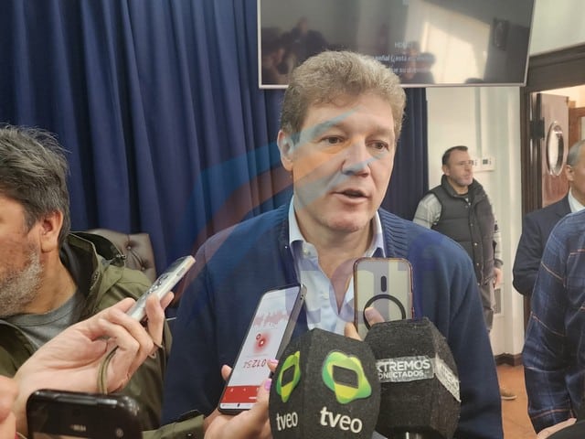 Melella convocó a los gremios estatales a hablar «del contexto económico»